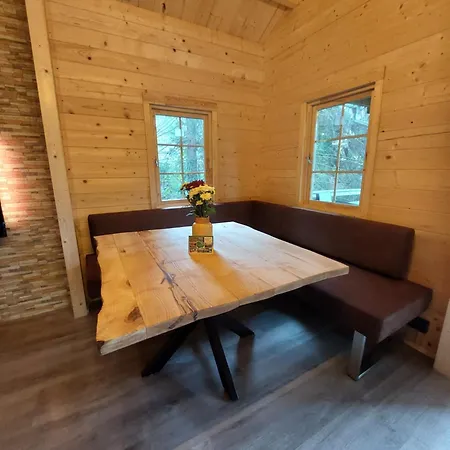 Tiny House Am Teich アパート *